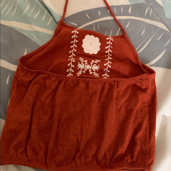 NWOT Embroidered Cropped Halter Top - Picture 5 of 5